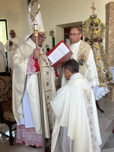 86d74c8b-e53f-4cb1-be9e-9e0a9a1cb472