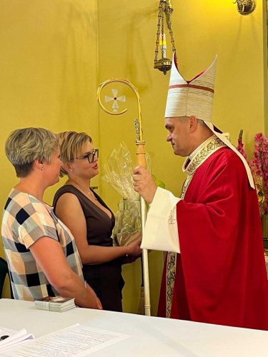 3a02e393-c1a3-43a7-b0e4-f16557a72ed1